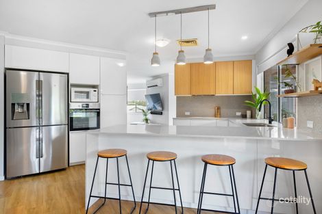 Property photo of 6 Holliday Drive Edens Landing QLD 4207