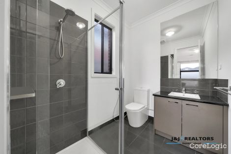 Property photo of 17 Sloane Drive Clyde North VIC 3978