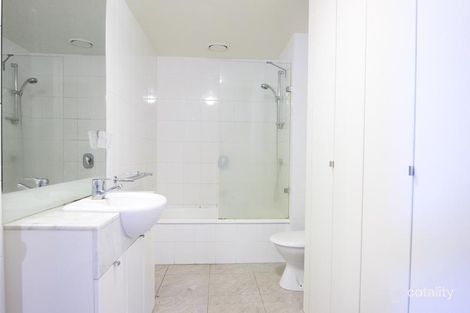 Property photo of 5/100 Kavanagh Street Southbank VIC 3006