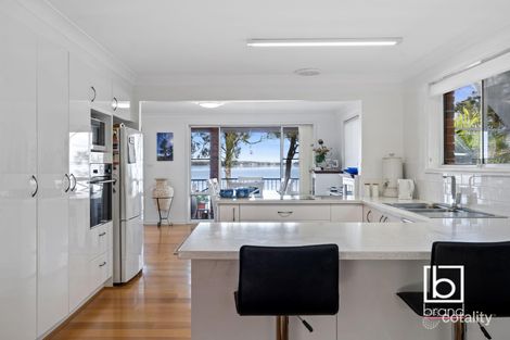 Property photo of 174 Scenic Drive Budgewoi NSW 2262