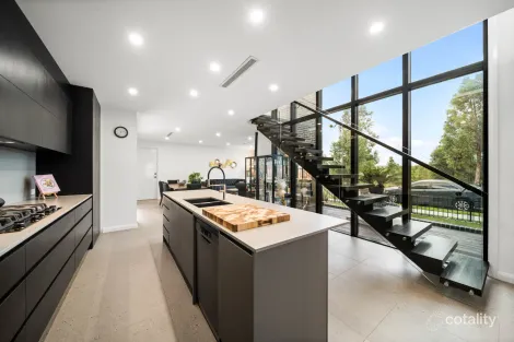Property photo of 2 Marsdenia Avenue Melonba NSW 2765