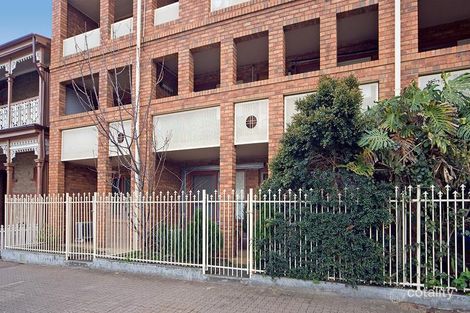 2/142 Carrington St, Adelaide, SA 5000