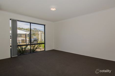 Property photo of 176 Lambeth Circle Wellard WA 6170