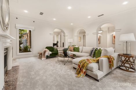 Property photo of 1 Gardiner Road Hawthorn VIC 3122