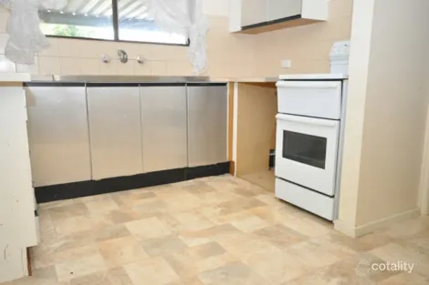 Property photo of 50 Lomalinda Drive Craigmore SA 5114