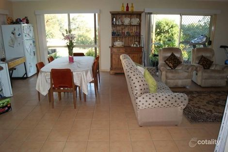 Property photo of 4 Roe Close Singleton Heights NSW 2330