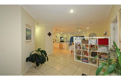 Property photo of 10 Arel Court Sharon QLD 4670