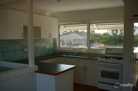 Property photo of 10 Dampier Drive Golden Bay WA 6174