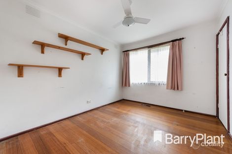 11 Collaroy Cres, Noble Park, VIC 3174
