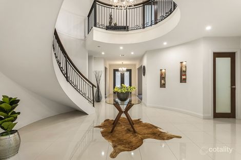 Property photo of 17 Bournian Avenue Strathmore VIC 3041