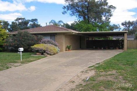 6 Tuross St, Lake Albert, NSW 2650