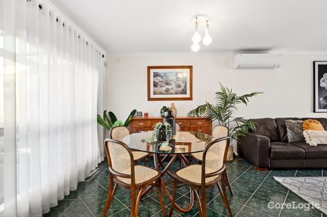 Property photo of 34 Dunlop Crescent Mill Park VIC 3082