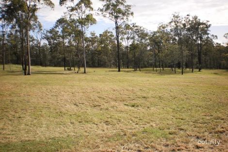 Property photo of 3 Lillypilly Place Regency Downs QLD 4341