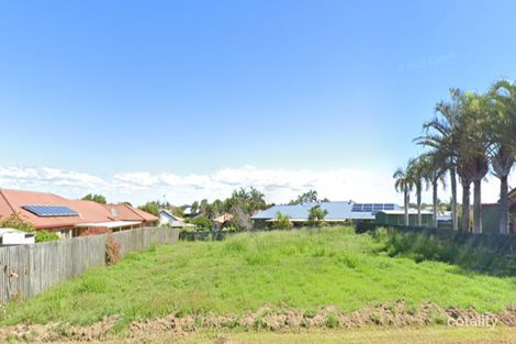 15 Marian St, Coral Cove, QLD 4670