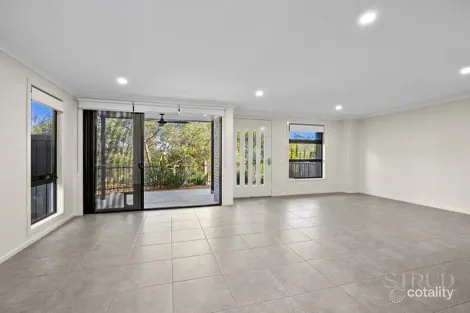 Property photo of 35 Mapleton Street South Ripley QLD 4306