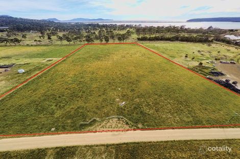 425 Bay Rd, Boomer Bay, TAS 7177