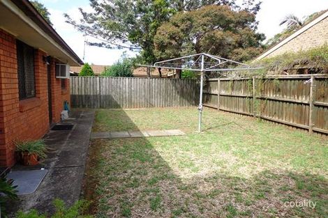 Property photo of 4 Melbourne Road St Johns Park NSW 2176