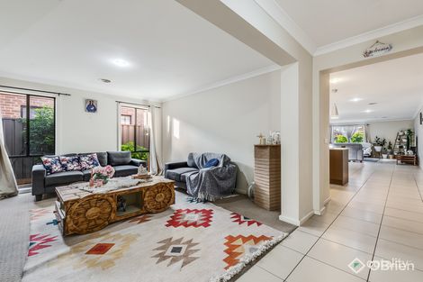 Property photo of 15 Corey Close Deer Park VIC 3023