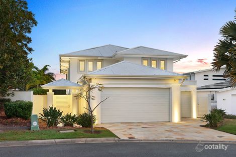 Property photo of 1036 Lakeview Terrace Benowa QLD 4217