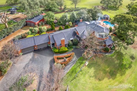 15 The Glade, Sunbury, VIC 3429