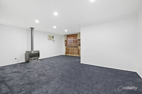 Property photo of 21 Briar Hurst Avenue Dandenong North VIC 3175