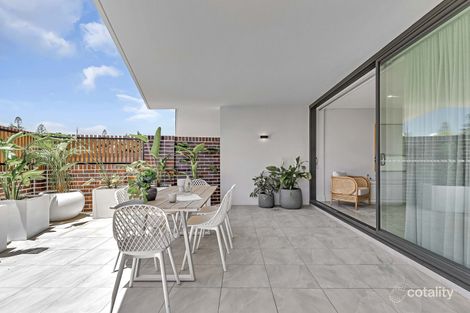 102/137 Landsborough Ave, Scarborough, QLD 4020