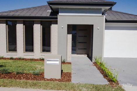 Property photo of 18 Fairbrother Avenue Denham Court NSW 2565