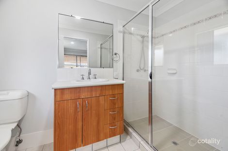 Property photo of 8 Prefect Close Upper Coomera QLD 4209