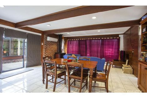 Property photo of 22 Arcade Way Avondale Heights VIC 3034