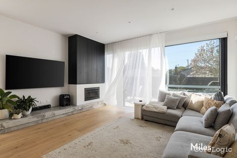 Property photo of 12 Ayton Street Ivanhoe VIC 3079