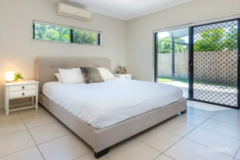 Property photo of 34 Fossilbrook Bend Trinity Park QLD 4879