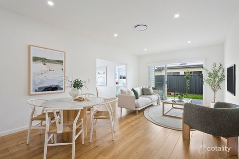 11a Greenview Dr, Horsley, NSW 2530