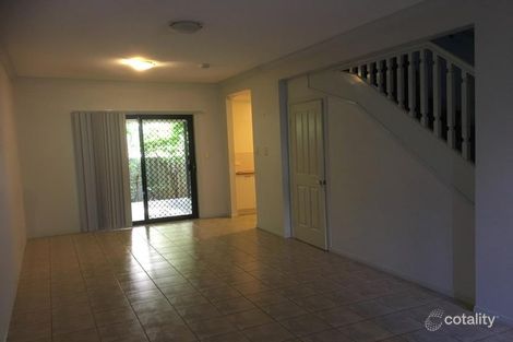 Property photo of 3/8 Leicester Street Coorparoo QLD 4151