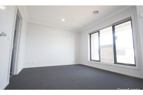 Property photo of 20 Heslop Street Mickleham VIC 3064