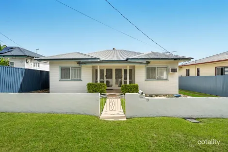 17 Marcel St, East Ipswich, QLD 4305