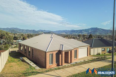 Property photo of 36 Rangeview Drive Myrtleford VIC 3737