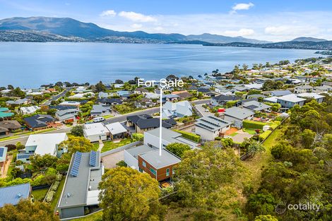 Property photo of 2/684 Oceana Drive Tranmere TAS 7018