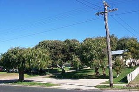 141 Safety Bay Rd, Shoalwater, WA 6169