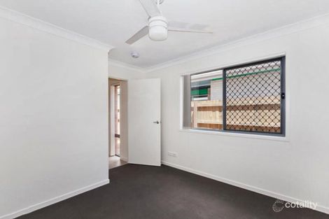 Property photo of 2/276 Herses Road Eagleby QLD 4207