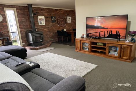 Property photo of 11 Taabinga Court Deniliquin NSW 2710