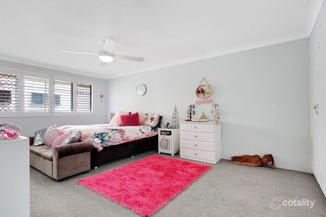 Property photo of 5/117 Clarence Road Indooroopilly QLD 4068