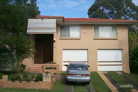 Property photo of 114 Morialta Street Mansfield QLD 4122