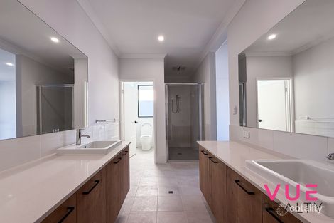 Property photo of 53 Shellharbour Promenade Alkimos WA 6038