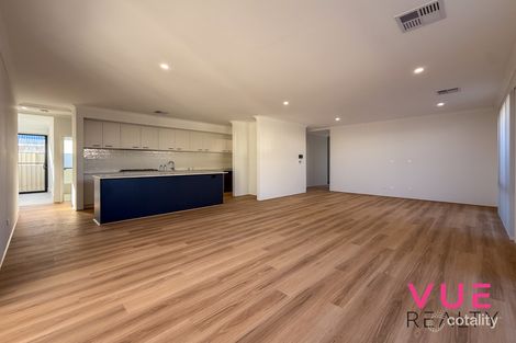 Property photo of 53 Shellharbour Promenade Alkimos WA 6038