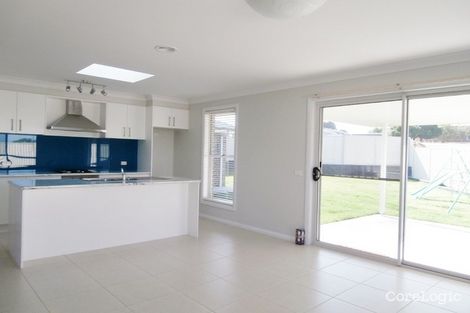 Property photo of 43 Wentworth Drive Kelso NSW 2795