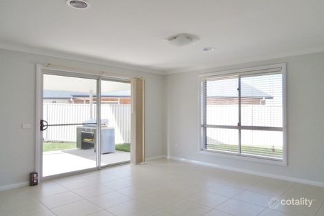 Property photo of 43 Wentworth Drive Kelso NSW 2795
