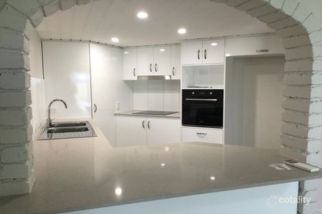 Property photo of 5/11 Hooker Boulevard Broadbeach Waters QLD 4218