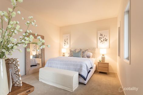 Property photo of 2 Jindalee Street Gledswood Hills NSW 2557