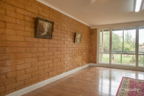 Property photo of 16 Walsh Street Ballan VIC 3342