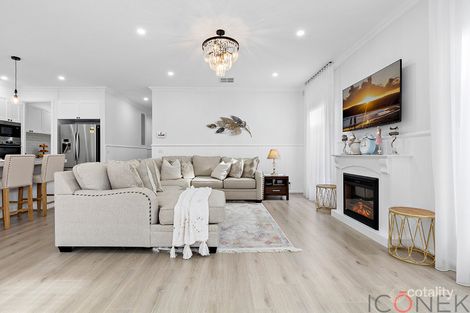 Property photo of 36 Chiltern Way Wollert VIC 3750